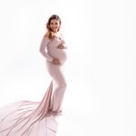 maternity-photoshoot-dress-rental-fitted-soft-pink-2